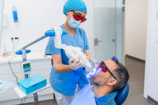 Best Emergency Dental Care for Broken or Chipped Teeth in Kalona, IA